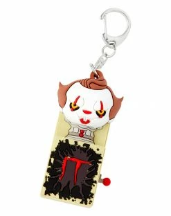 Spirit Halloween Horror Movie Key Ring Blind Pack -Halloween ACCESSORIES store 01365956 g