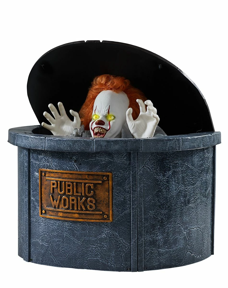 Spirit Halloween 21 Inch Pennywise Sewer Grate Animatronic Decoration - It Chapter Two 4 Spirit Halloween 21 Inch Pennywise Sewer Grate Animatronic Decoration - It Chapter Two - Image 4