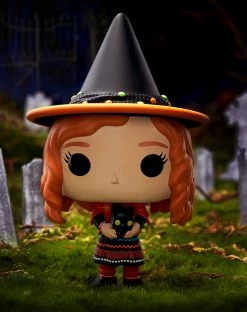 Spirit Halloween Dani with Binx Funko Pop Figure - Hocus Pocus