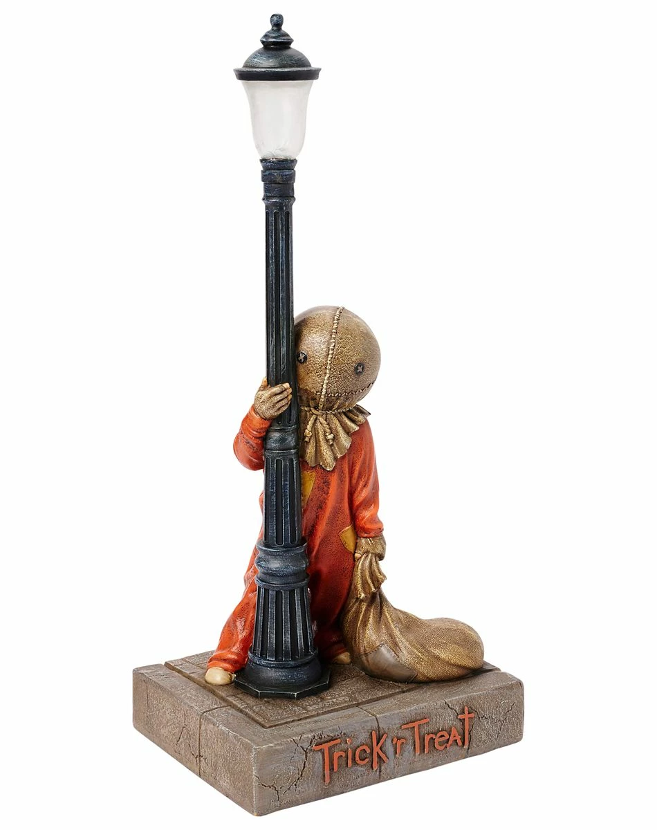 Spirit Halloween Light-Up Lamp Post Sam Statue - Trick 'r Treat 3 Spirit Halloween Light-Up Lamp Post Sam Statue - Trick 'r Treat - Image 3