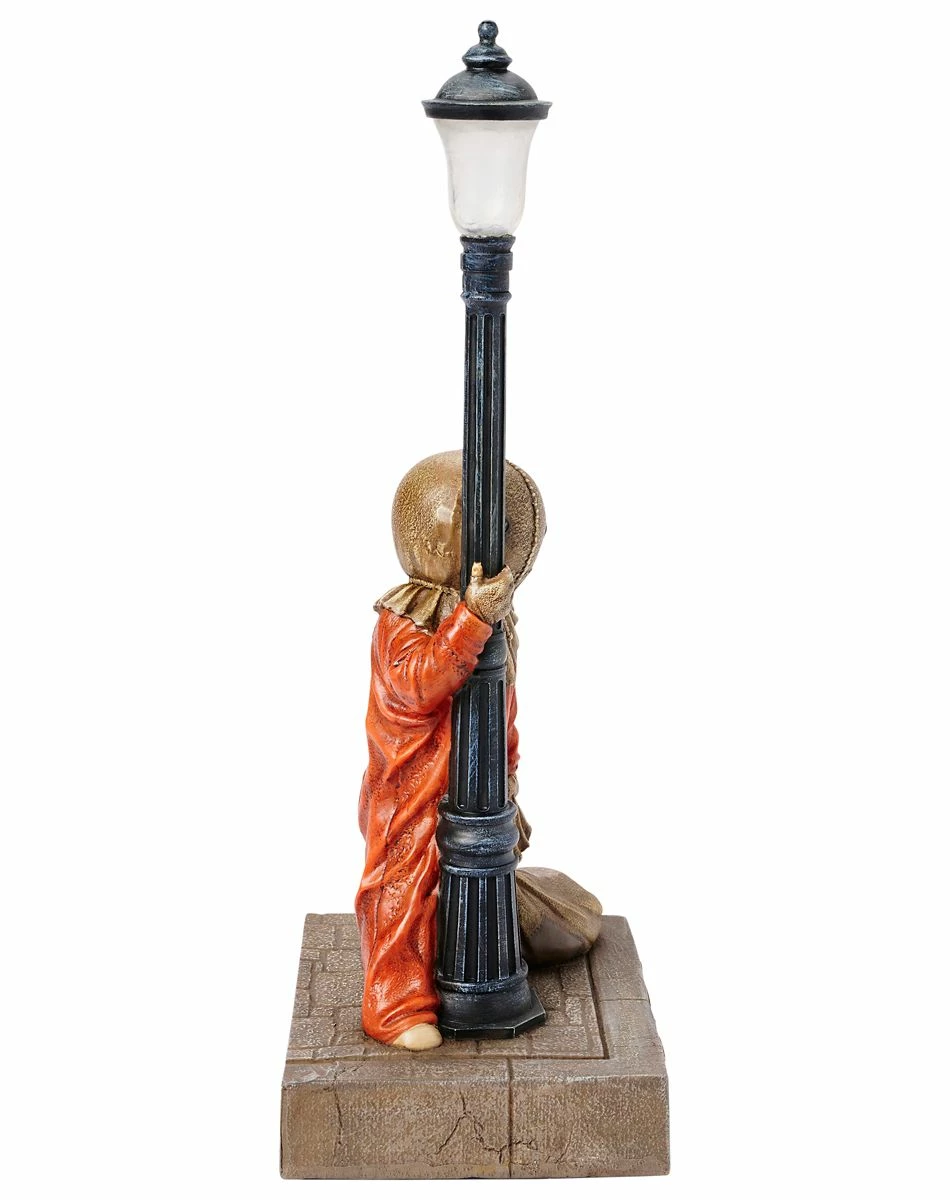 Spirit Halloween Light-Up Lamp Post Sam Statue - Trick 'r Treat 4 Spirit Halloween Light-Up Lamp Post Sam Statue - Trick 'r Treat - Image 4