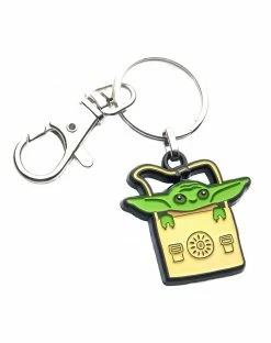 Spirit Halloween The Child Keychain – The Mandalorian -Halloween ACCESSORIES store 03724077 c